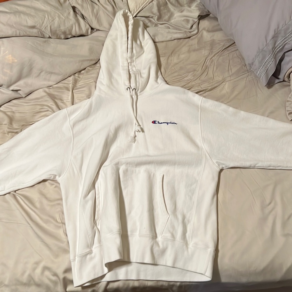 white champion hoodie